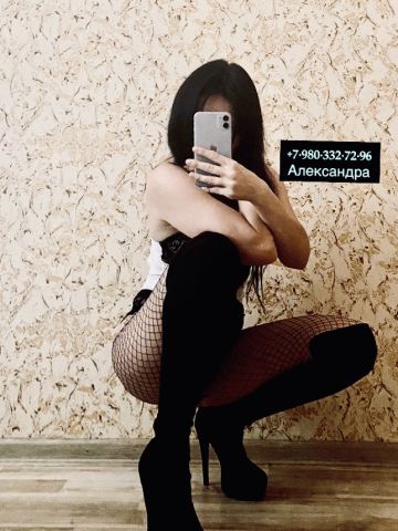 Юна